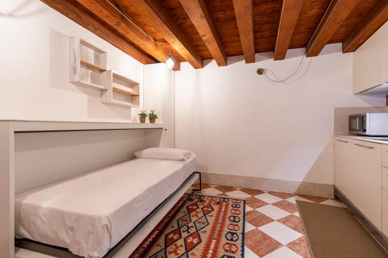 San Silvestro House Apartman Velence Kültér fotó