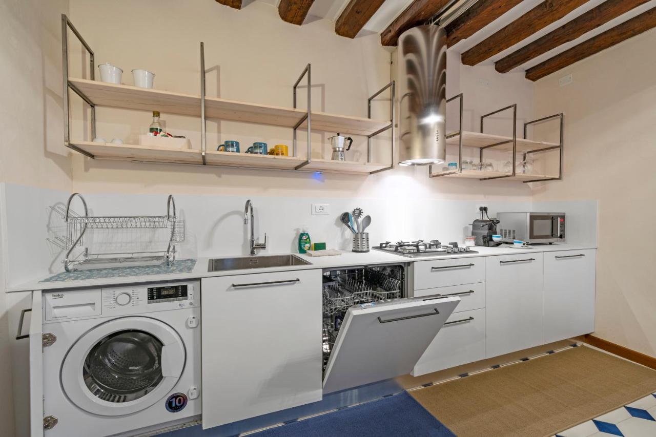 San Silvestro House Apartman Velence Kültér fotó